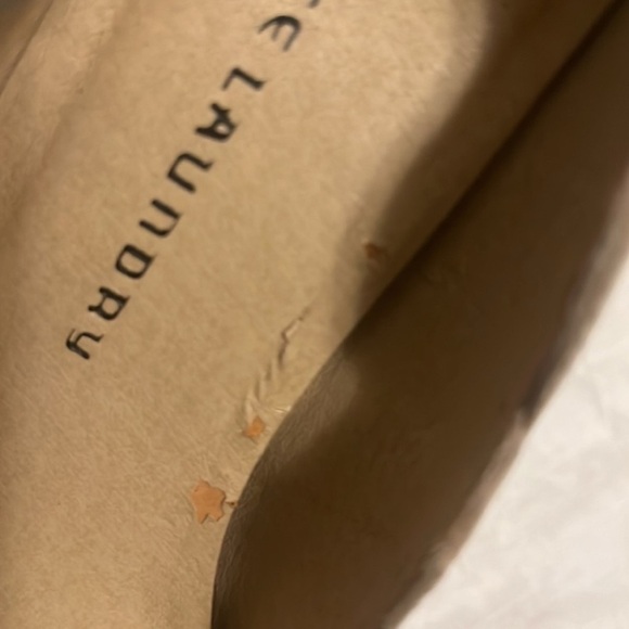 Super hot! GUC! Chinese Laundry Scalloped Pump Stiletto Nude Beige 4” Heels - Picture 7 of 7